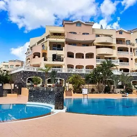 Tropical Serenity Pool Cristianos