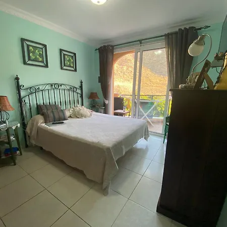 Tropical Serenity Pool Cristianos Apartamento